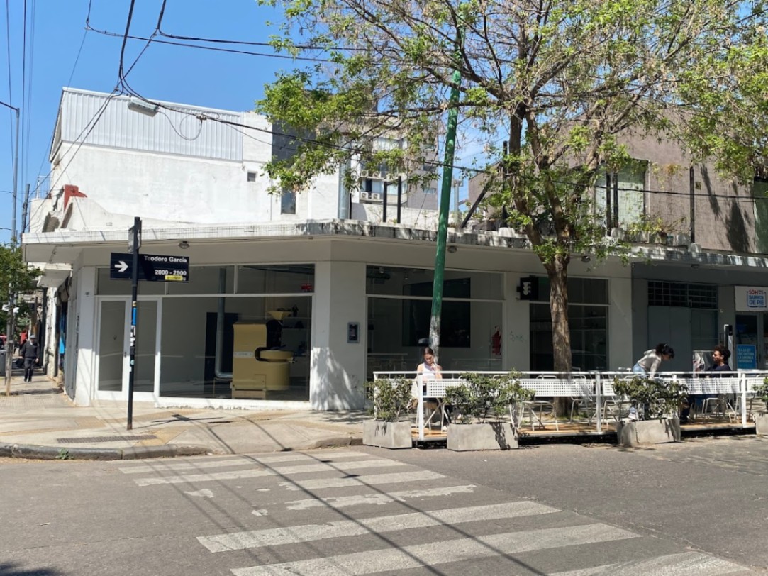 Tres - Colegiales